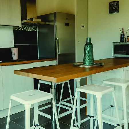 La Belle Landaise 1809 Arridoulet 2 بيت للعطل *